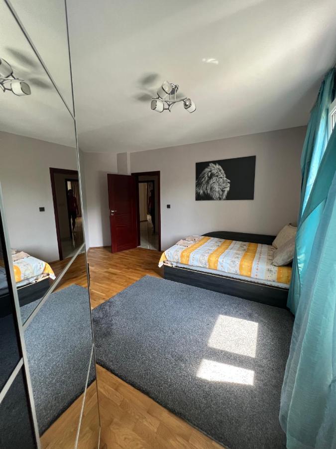 Chaika Sea Apartment Várna Kültér fotó