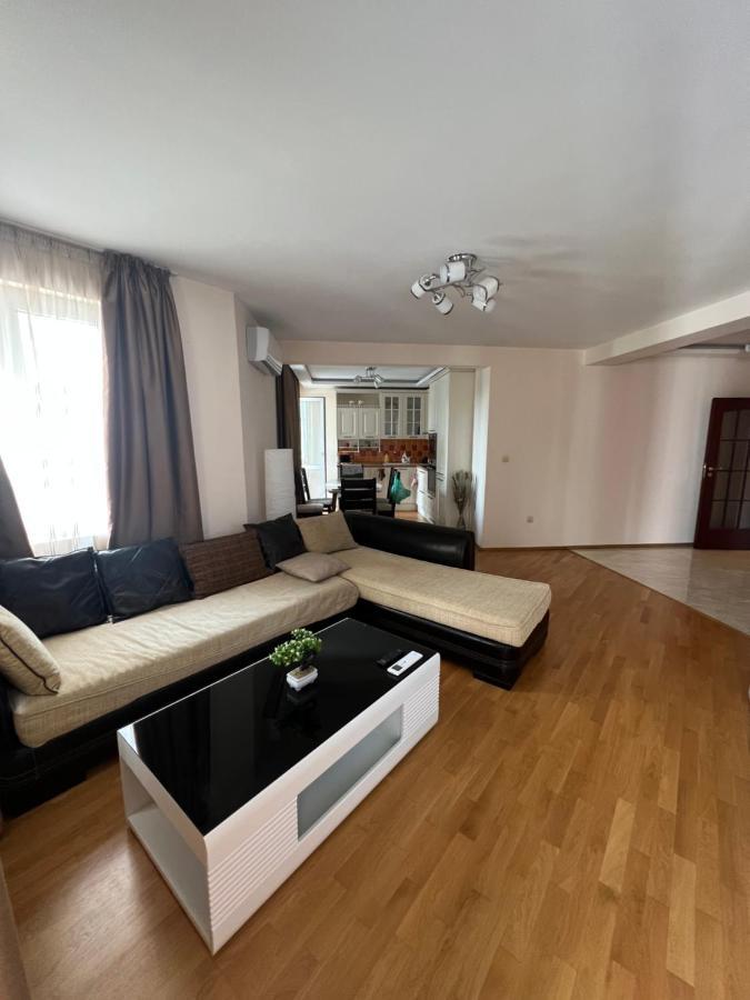 Chaika Sea Apartment Várna Kültér fotó